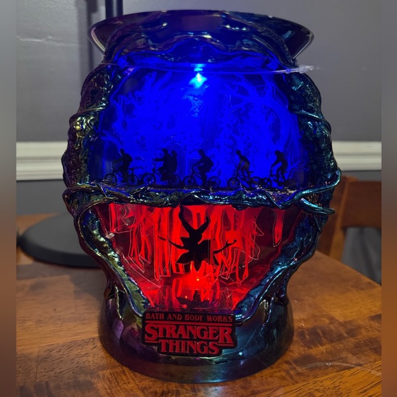 Bath and Body Works Stranger Things Candle Holder - Picture 1 of 4